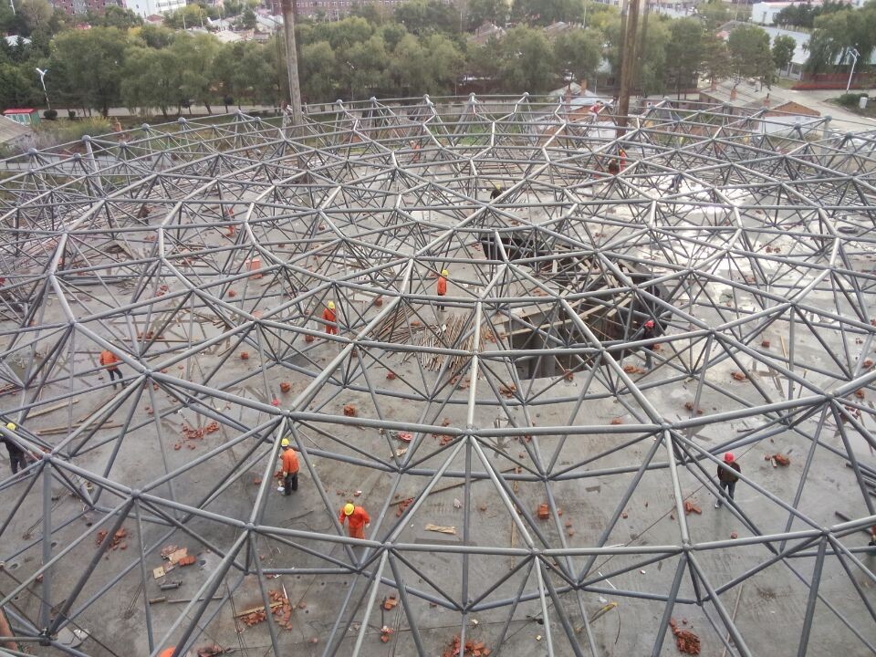 临沧全民健身中心网架